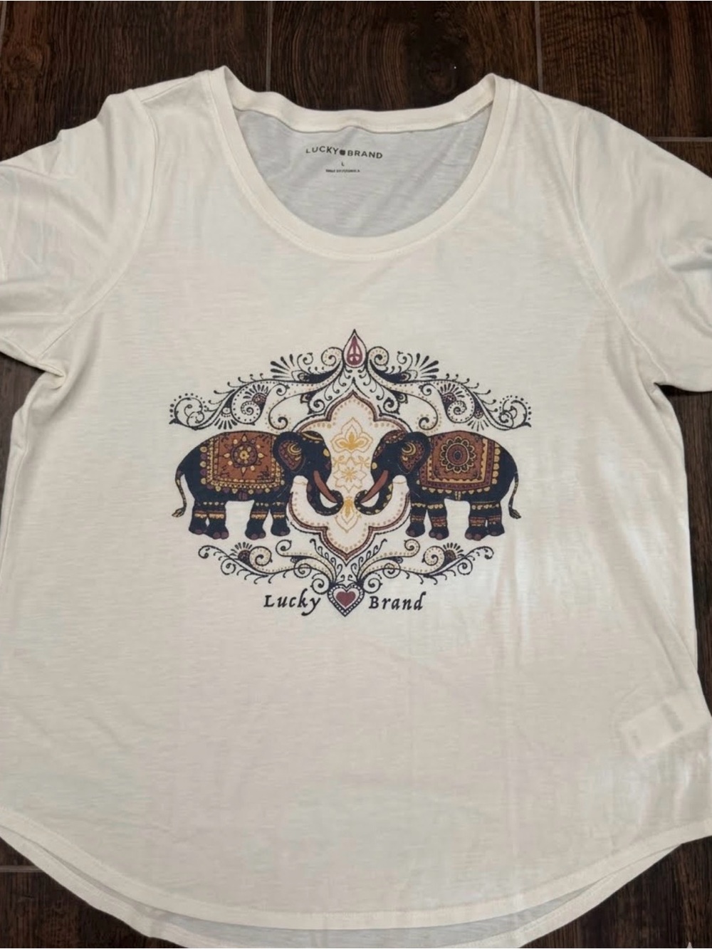 Lucky Brand NWT Elephant Graphic Tee Cream Size L and XL